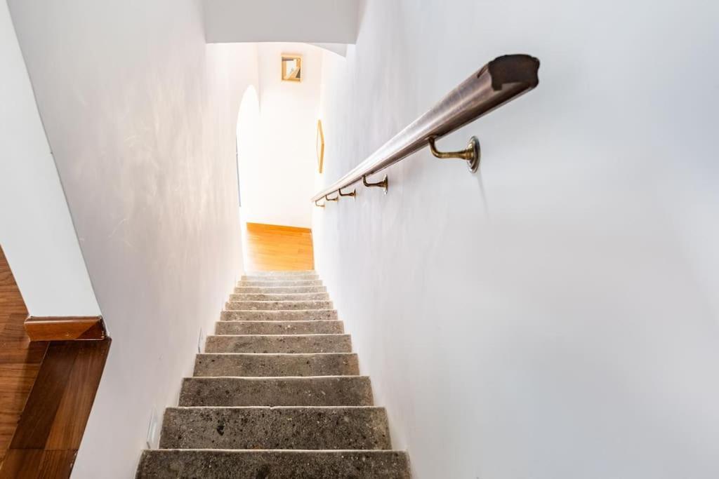 Bottega Augustea Duplex In Monti Appartamento