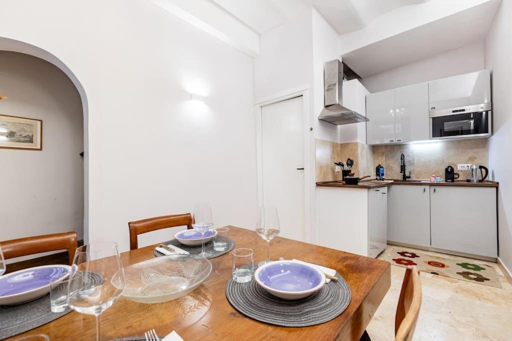 Bottega Augustea Duplex In Monti Apartment Rom